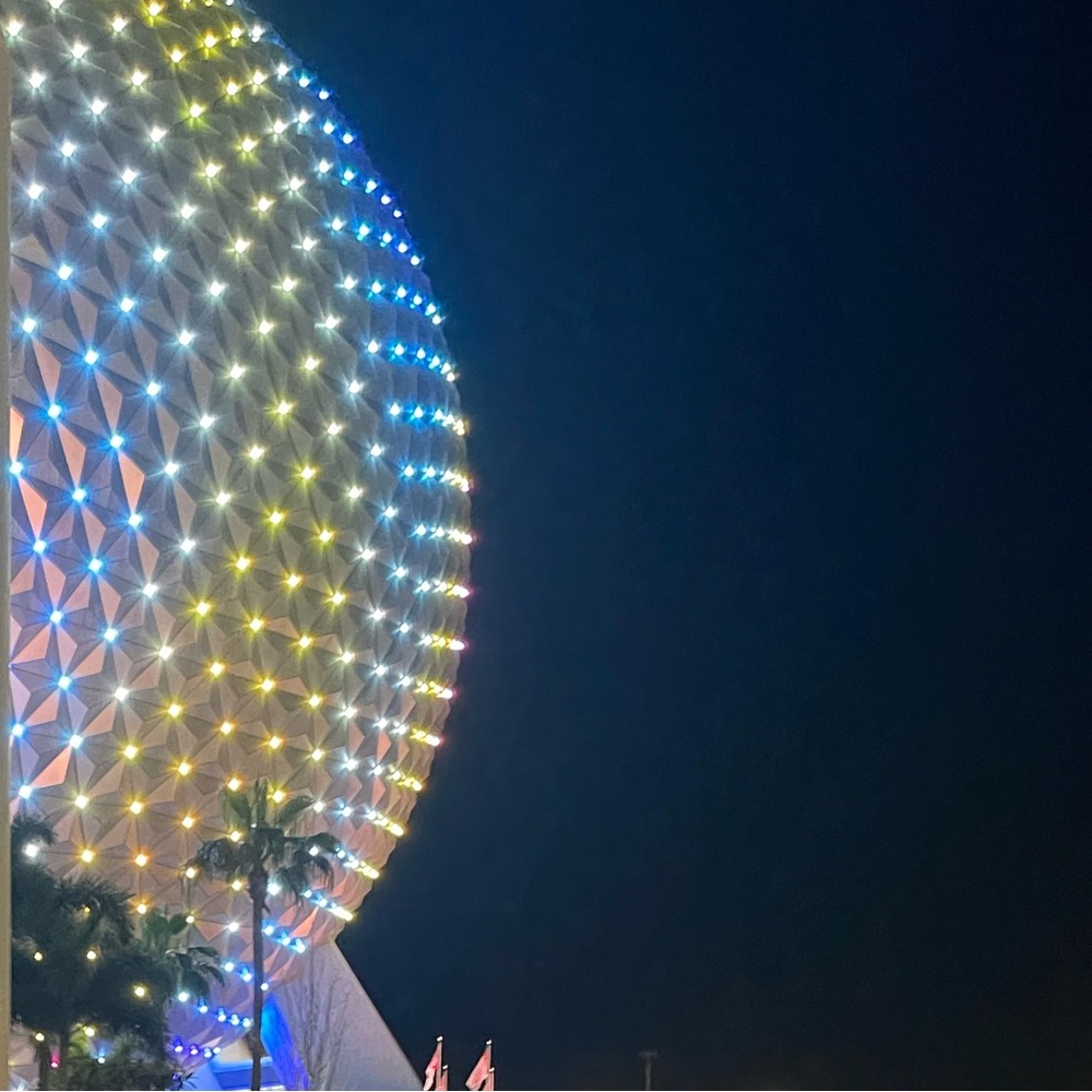 Meet your Posher, Ely